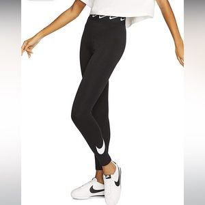 Nike Sportswear High-waisted Club swoosh leggings, size L